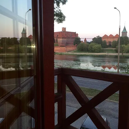 Bed & Breakfast Edmar 4*