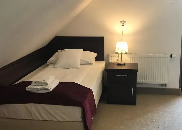 Bed & Breakfast Edmar 4*